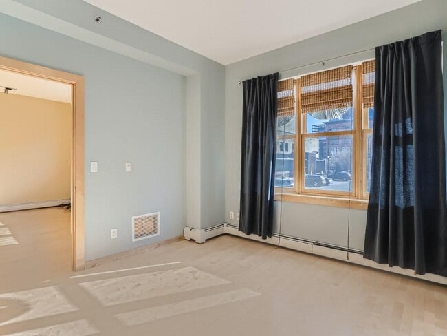 Foto del edificio - 401 N 2nd St