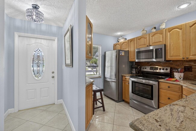 Building Photo - 3402 Theo Way