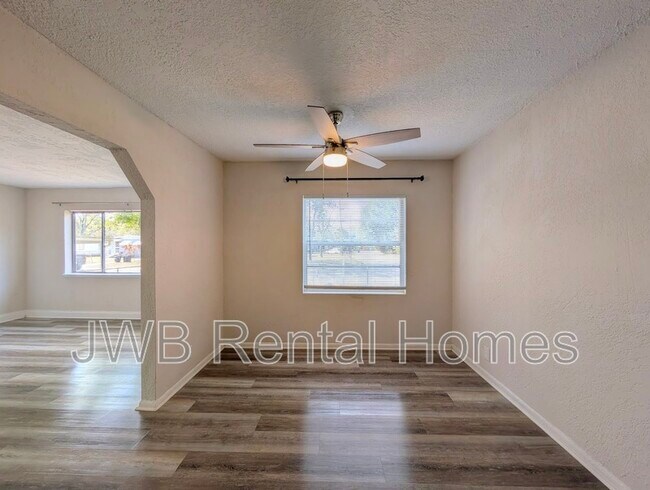 Foto del edificio - 4029 Fairfax St