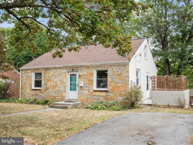 Foto del edificio - 1508 S Loudoun St
