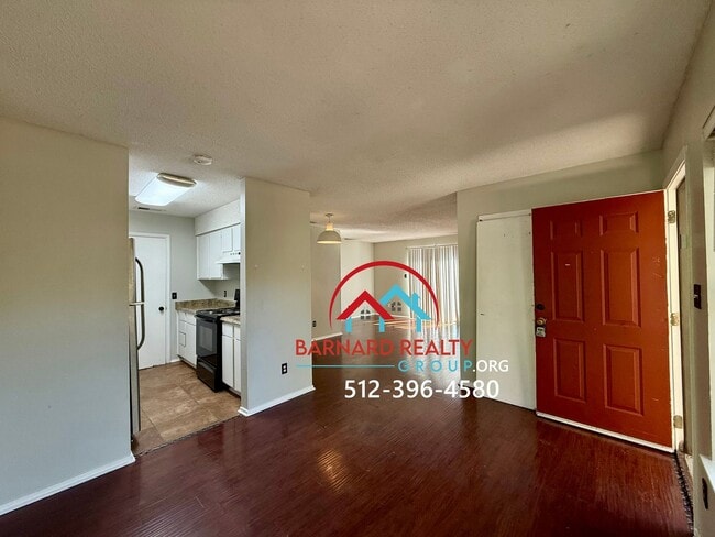 Building Photo - Available October 25: Majority of Utilitie...