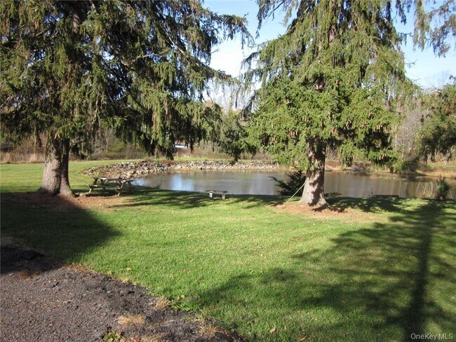 Foto del edificio - 16 Jmd Dr