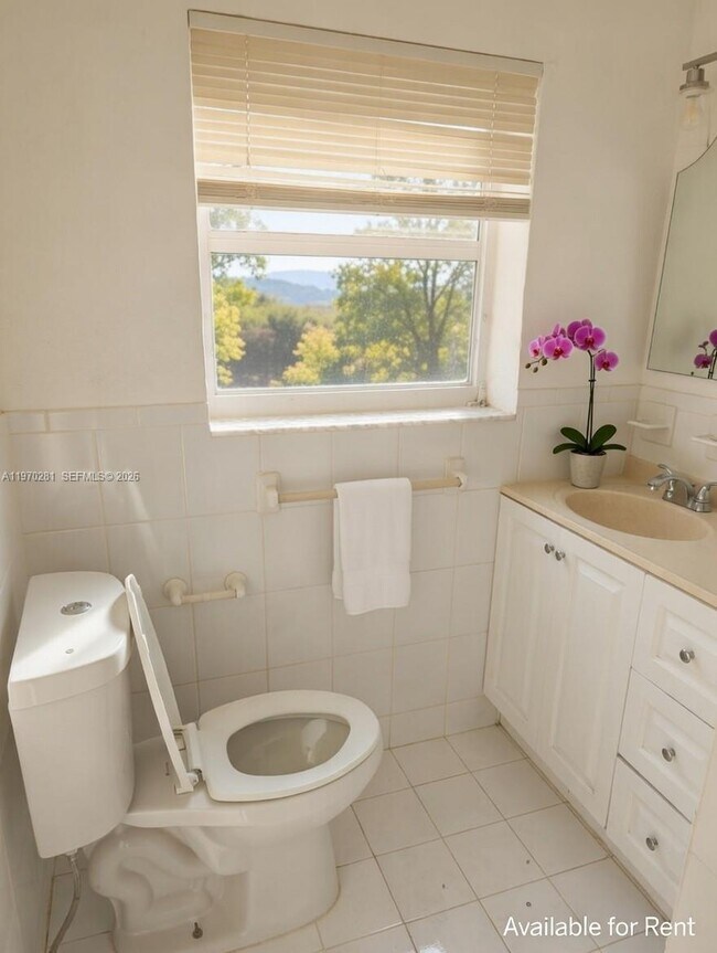 Foto del edificio - 146 NE 1st Ave