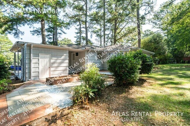 Foto del edificio - 805 Martinwood Ln