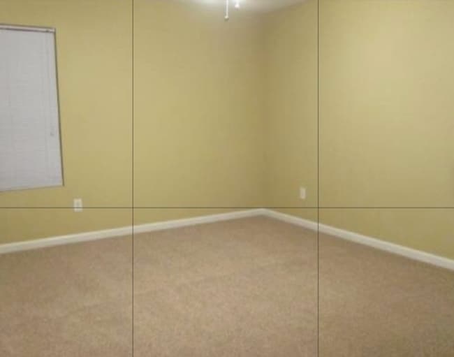 Building Photo - 1002 Willington Manor