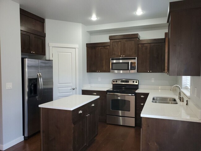 Foto del edificio - 8779 W Pine Valley Ln