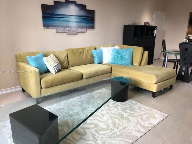 Foto del edificio - 3001 S Ocean Dr
