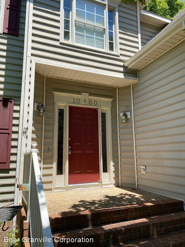 Building Photo - 4 br, 2.5 bath House - 10660 Anna Marie Dr