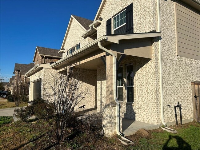Building Photo - 8702 Jasper Lake Dr