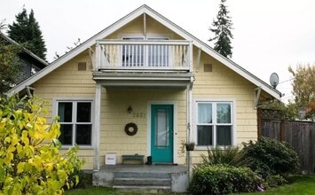 Building Photo - 2651 NW 87th St