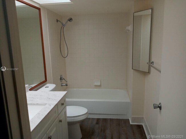 Building Photo - 12901 SW 15th Ct