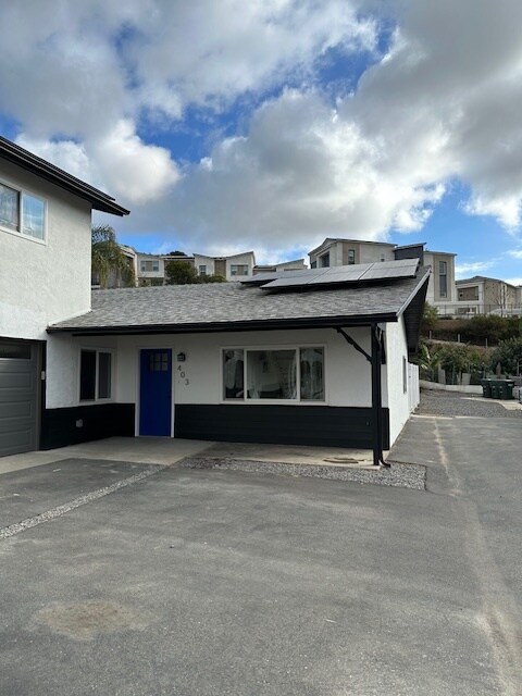 Building Photo - 403 Marcos St