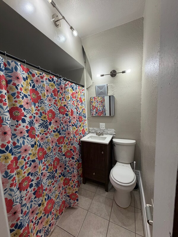 Foto del edificio - 489 Almond St