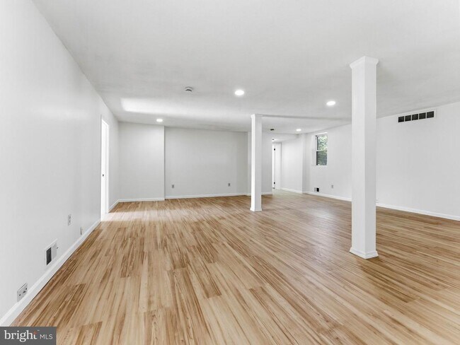 Foto del edificio - 3768 NJ-27