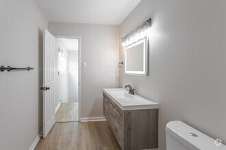 2BR,1.5BA,-1500SF Premium Lakeview - Grand Lake