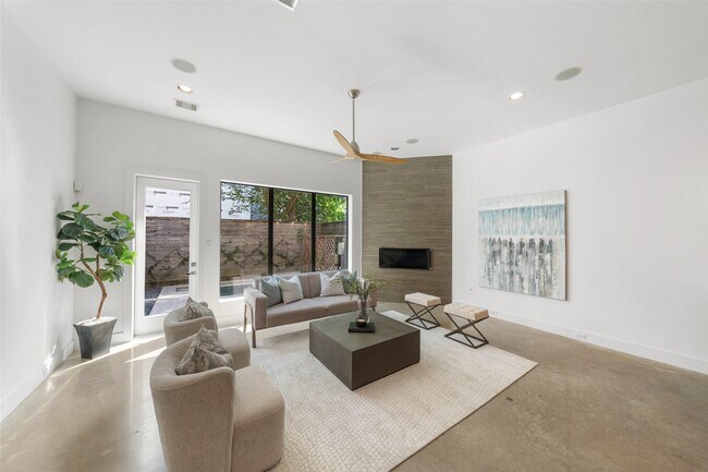 Foto del edificio - 316 Birdsall St