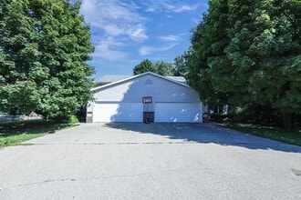 Building Photo - 800 Grove St