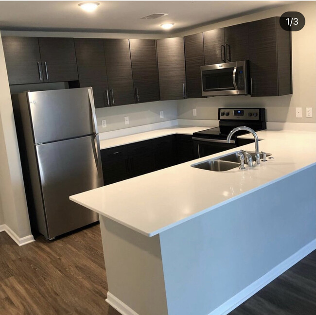 Foto del edificio - 5410 N Summit St