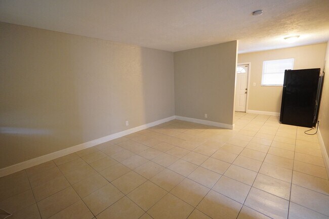 Foto del edificio - 1116 NW 5th Ave