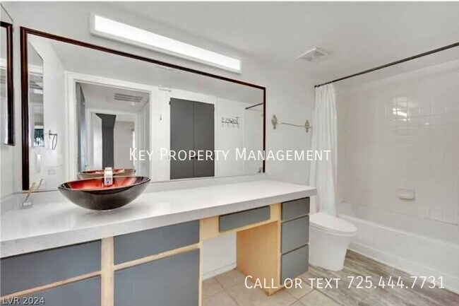Building Photo - 2300 E Silverado Ranch Blvd