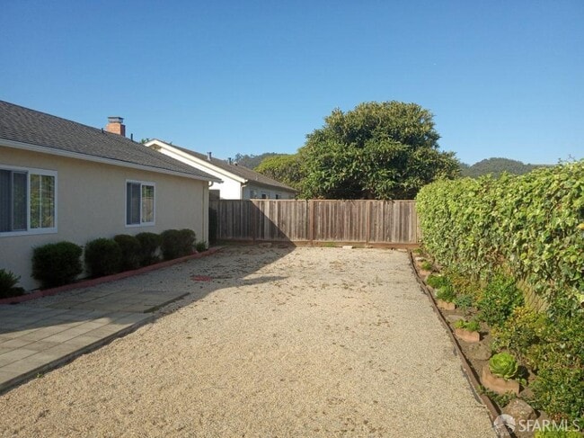 Building Photo - 507 Spindrift Way