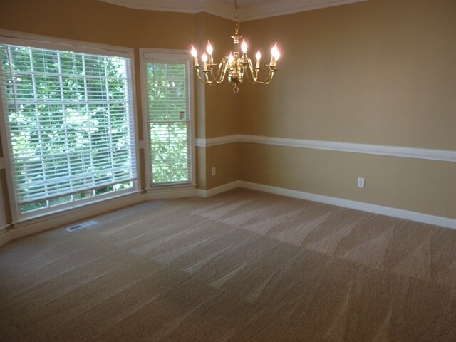 Building Photo - 658 Dianthus Court NW