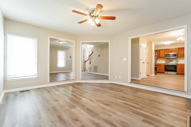 Building Photo - 5321 Pronghorn Ln
