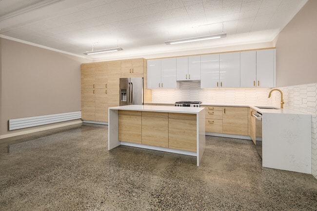 Foto del edificio - 2562 Dexter Ave N