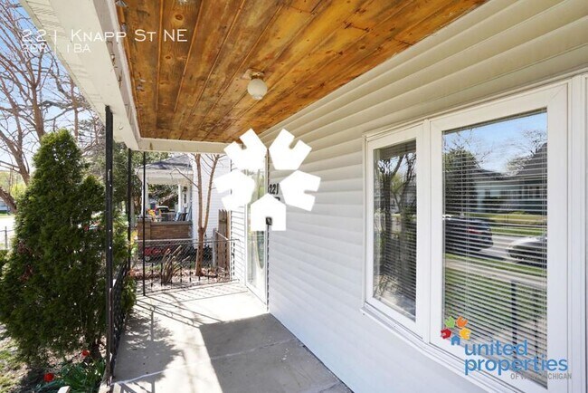 Building Photo - Beautiful 3 Bedroom Home in Creston Heights
