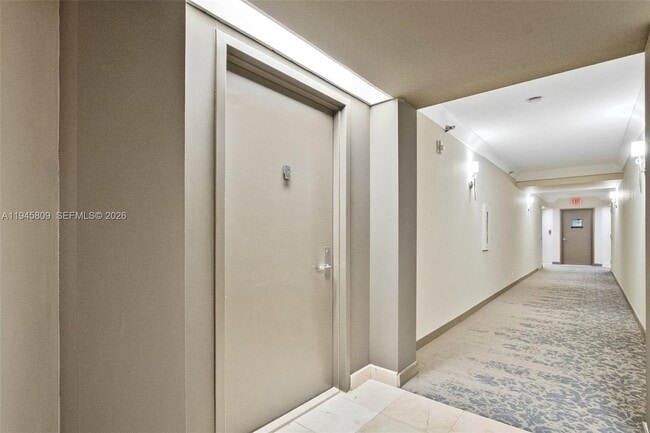 Foto del edificio - 3400 NE 192 St