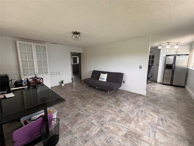 Foto del edificio - 12510 W Golf Dr