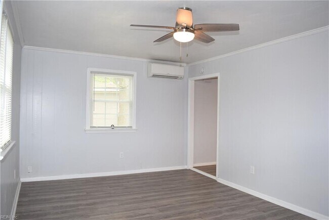 Building Photo - 1312 Sparrow Rd