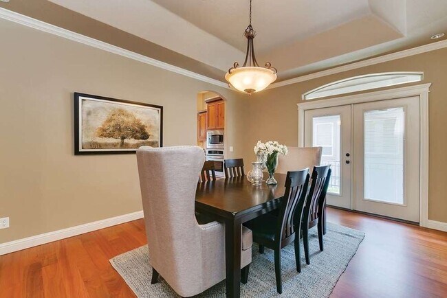 Foto del edificio - Luxury 4 Bed, 3.5 Bath Home | 4-Car Garage | Resort-Style Amenities