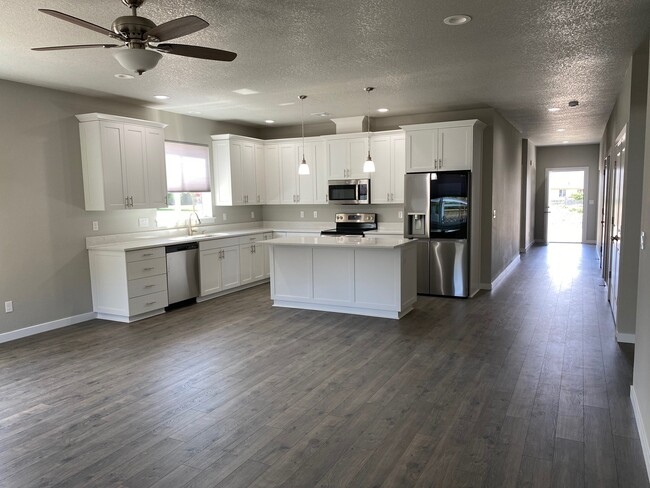 Building Photo - 2479 Roll Tide Ct