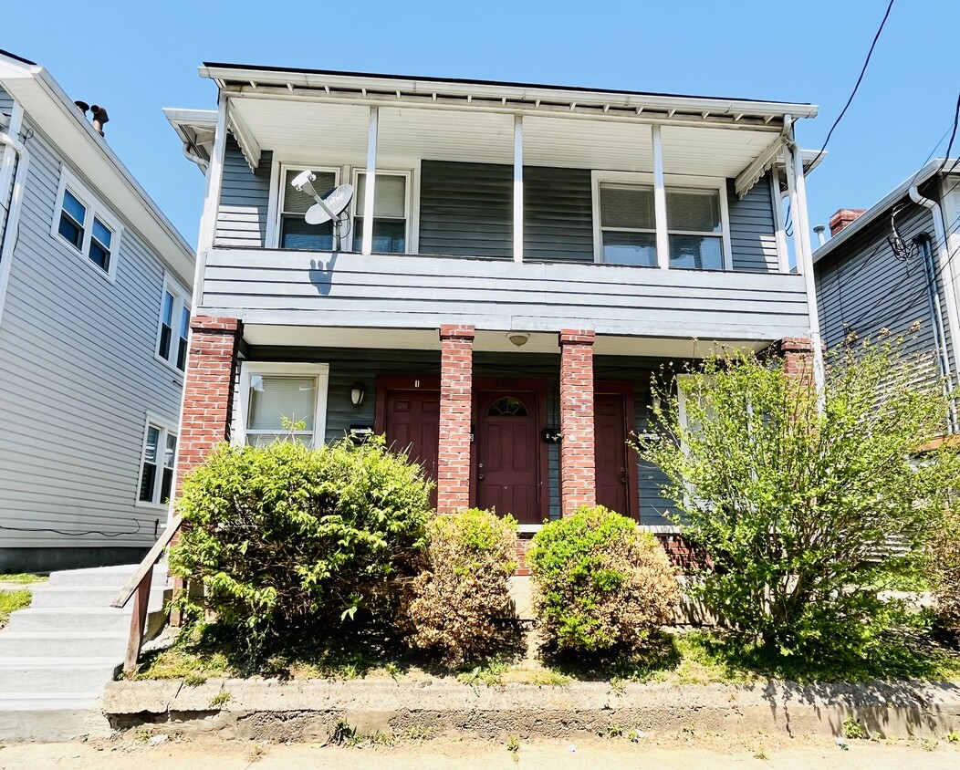 Foto principal - 307 Woodbine St