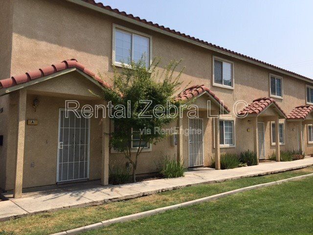 Photo - 936 W 13th St