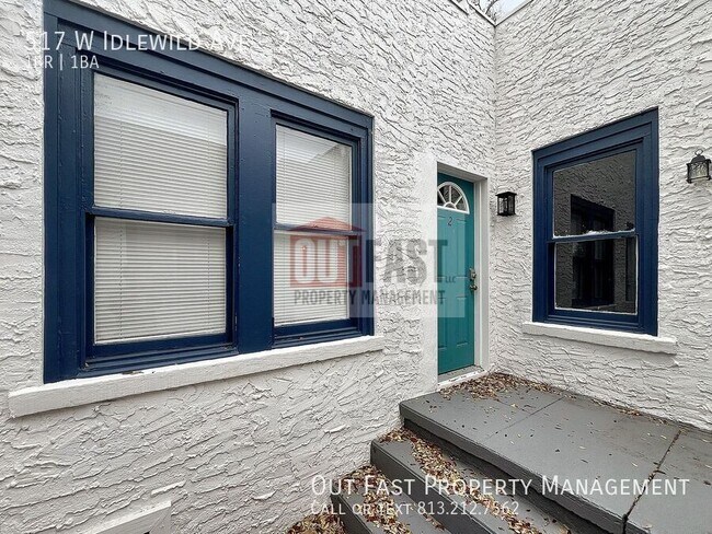 Foto del edificio - 517 W Idlewild Ave