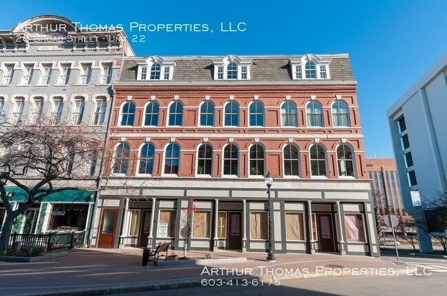 Building Photo - 28 Broad St