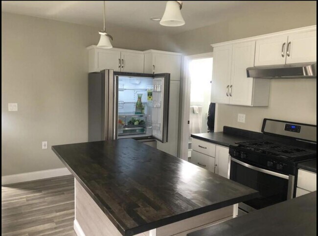 Foto del edificio - 1421 N 22nd St