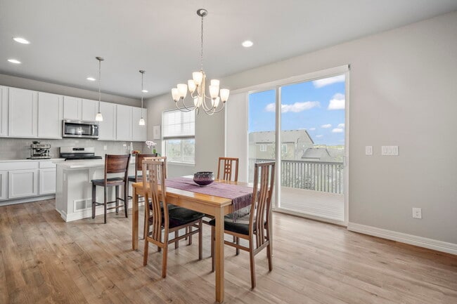 Building Photo - 7363 S Scottsburg Way