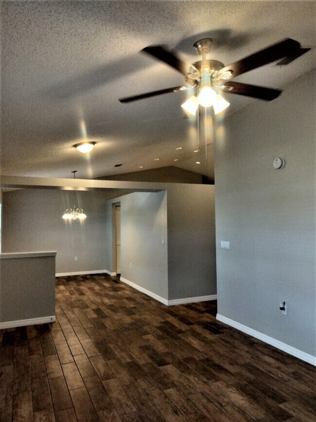 6962 NW Hartney Way, Port Saint Lucie, FL 34983 House Rental in Port