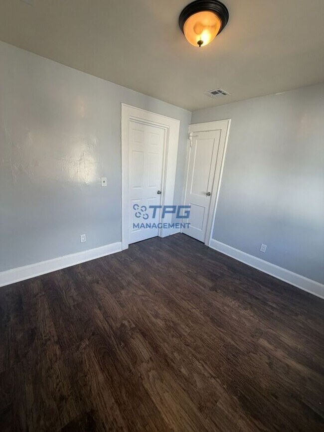 Foto del edificio - 134 Dewey St