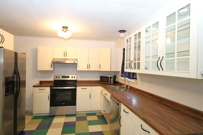 Foto del edificio - 609 E Stanfill St