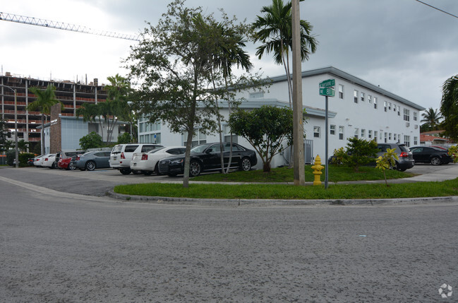 Foto del edificio - Boutique Apts // Bayside Apts LLC