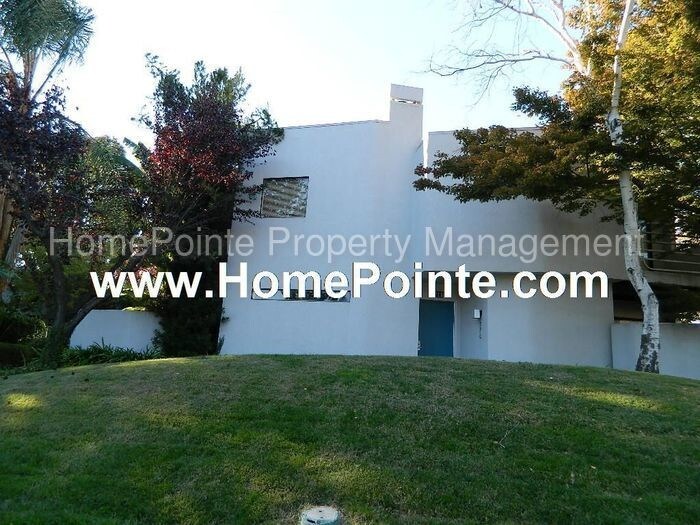 Primary Photo - 6220 Gloria Dr