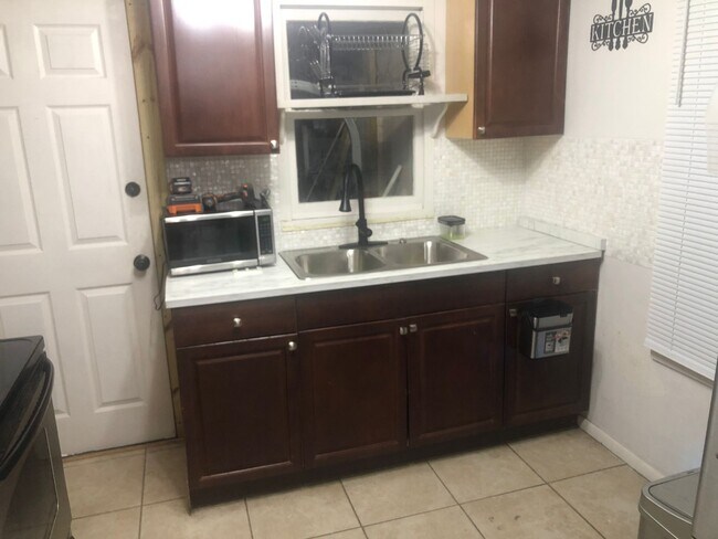 Foto del edificio - 2902 Pershing St