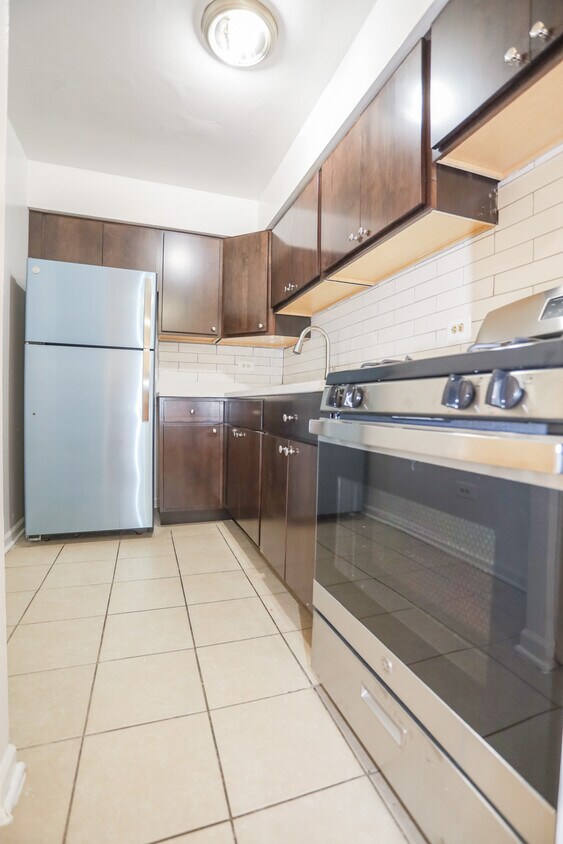 Foto principal - 1064 W Catalpa Ave