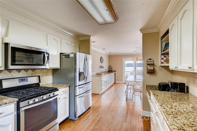 Building Photo - 342 Ponderosa Cir