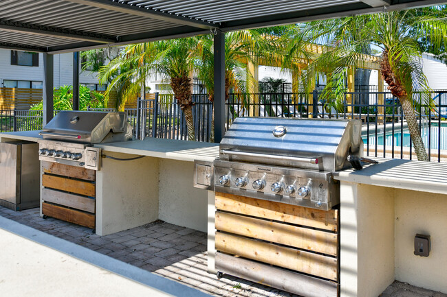 Building Photo - Armature Gate Townhomes