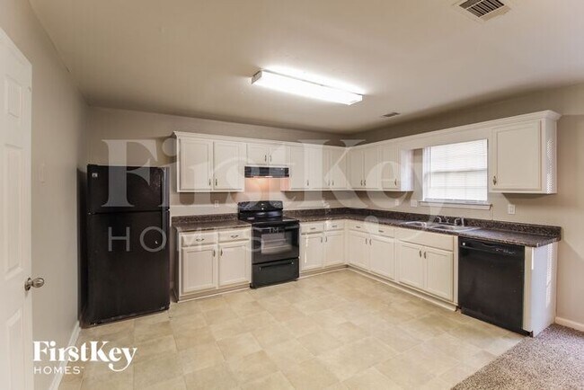 Building Photo - 5903 Waggoner Ct